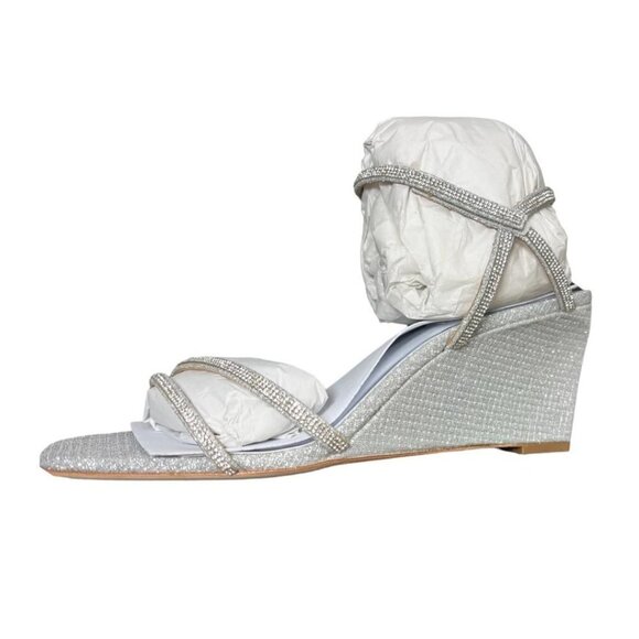 Badgley Mischka Womens Silver Glittery Square Open Toe Wedge Sandals Sz 9 New - Picture 2 of 13
